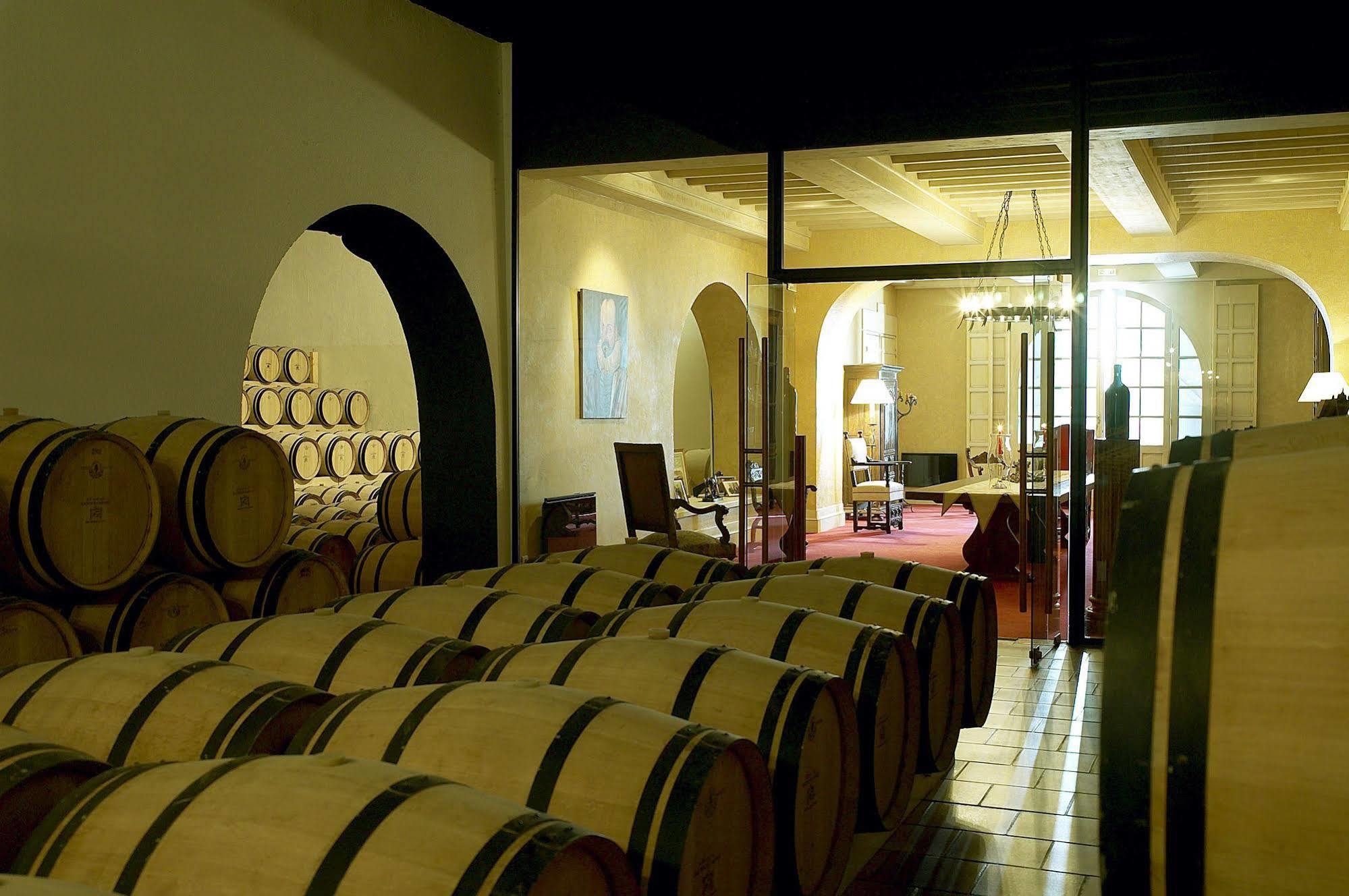 Saint-Laurent-de-Medoc Chateau La Tour Carnet المظهر الخارجي الصورة